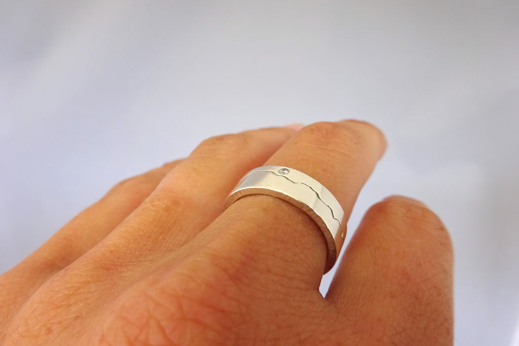 Diamond Moon Mountain Ring in platinum with polish finish