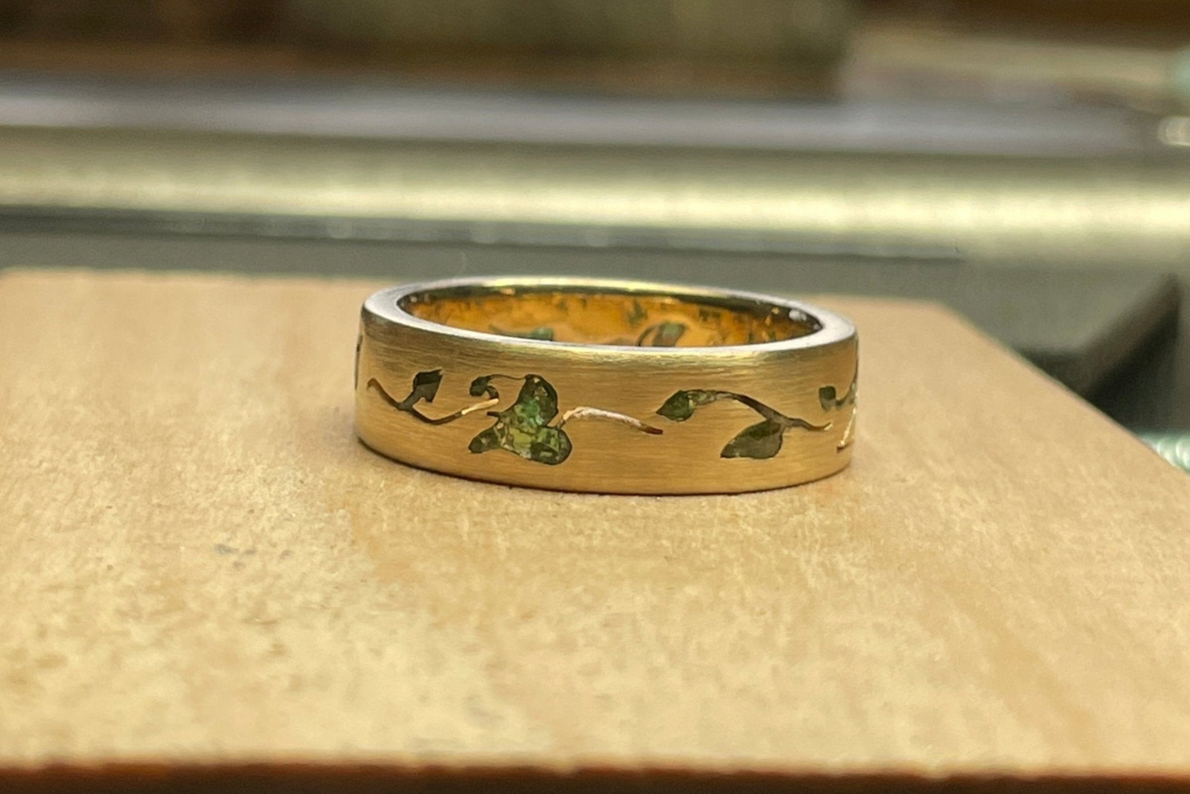 pothos piercings Pothos Leaf & Vine Inlay Ring – Michelle Lenae Jewelry