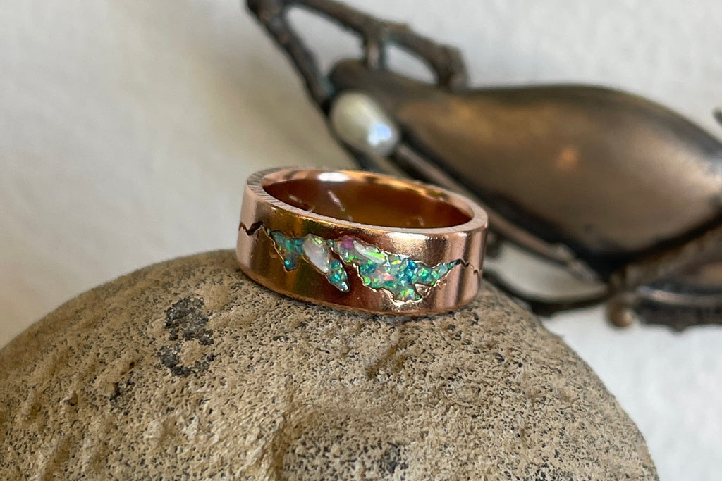 Rose Gold Inlay Ring featuring with opal inlay 