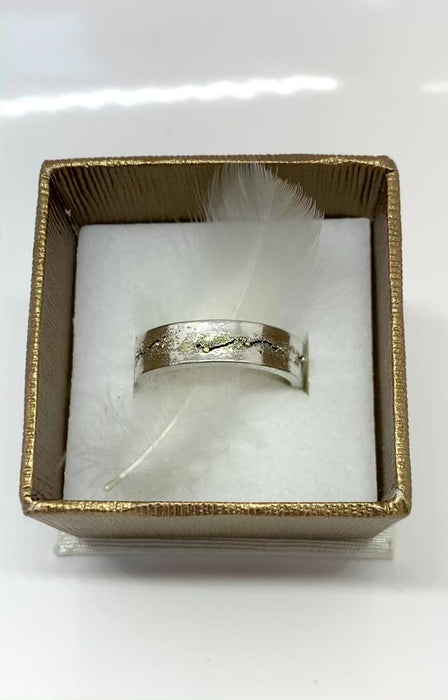 18k Gold Dusted Mountain Ring
